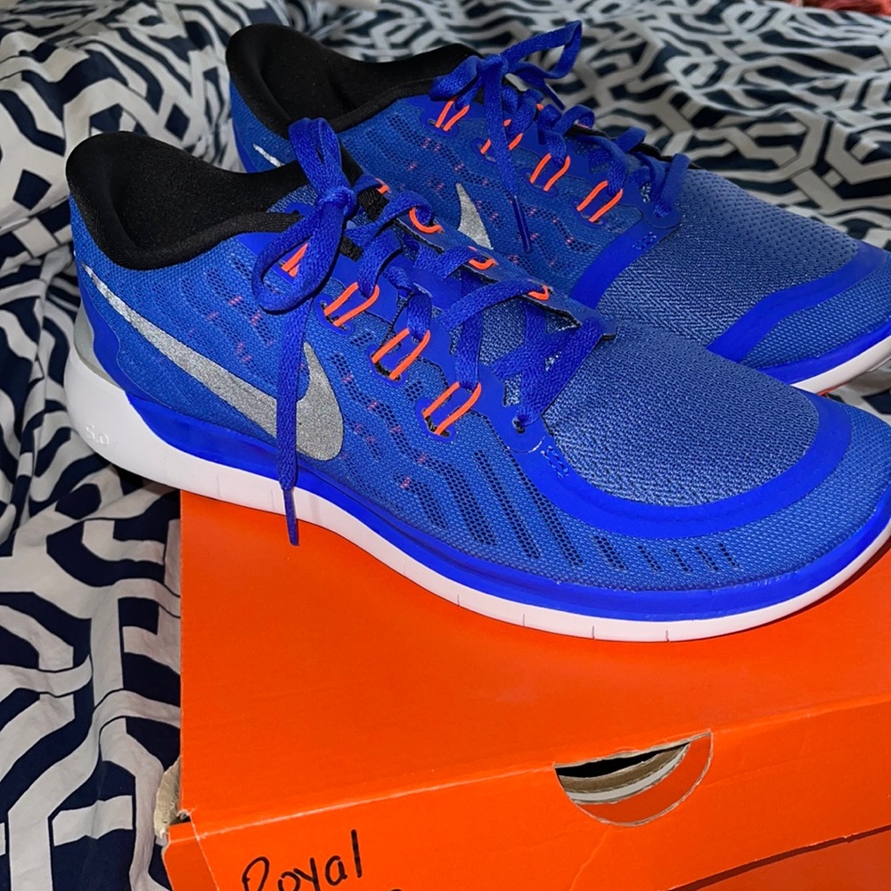 New, never worn Nike Free 5.0